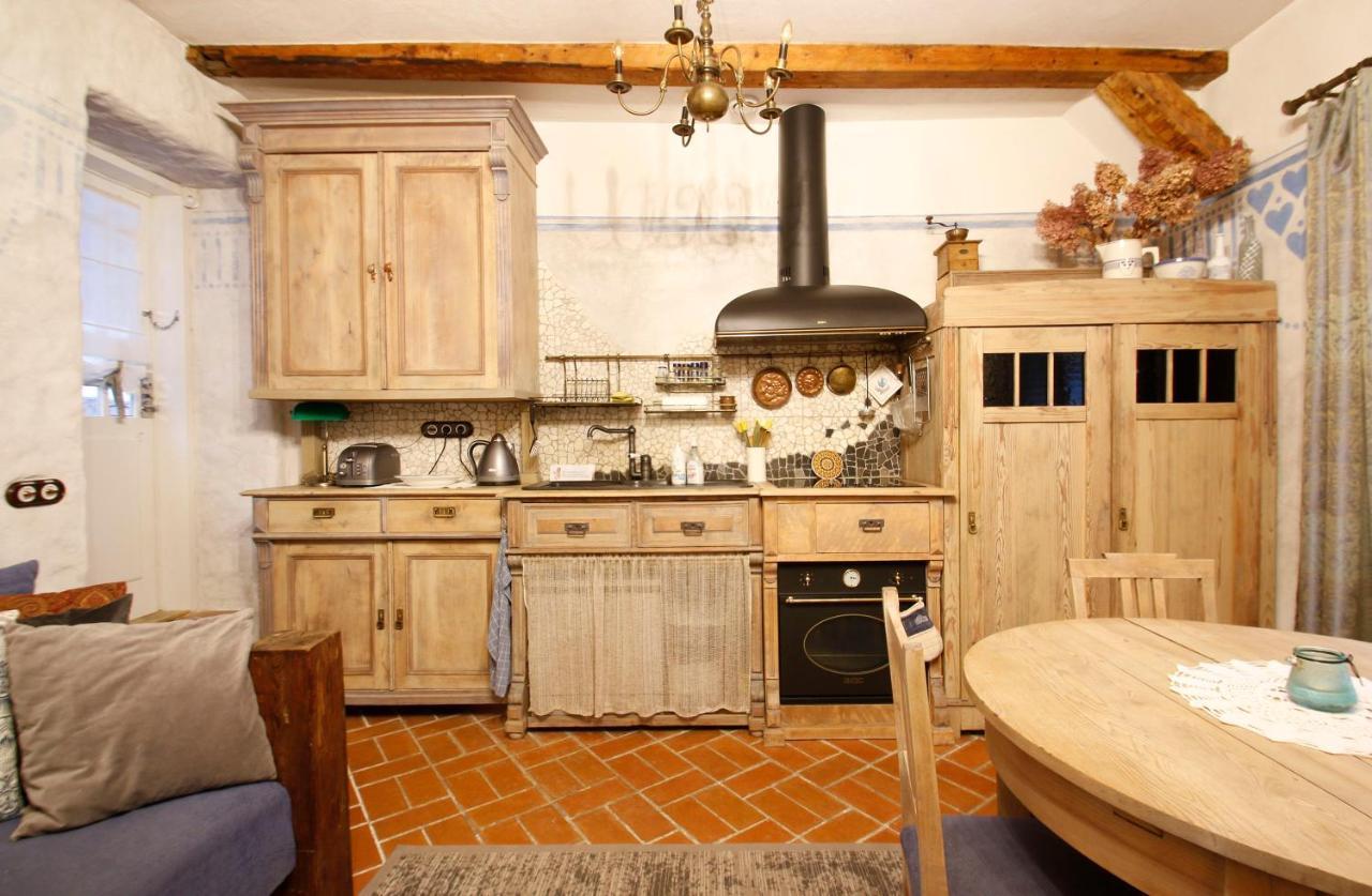 Bohemian Hideout, Old Town, Tartu Home المظهر الخارجي الصورة