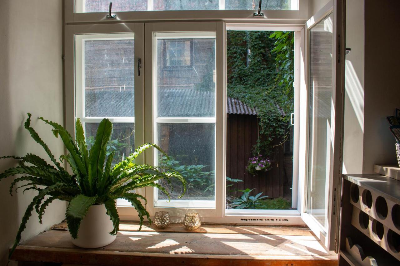 Bohemian Hideout, Old Town, Tartu Home المظهر الخارجي الصورة